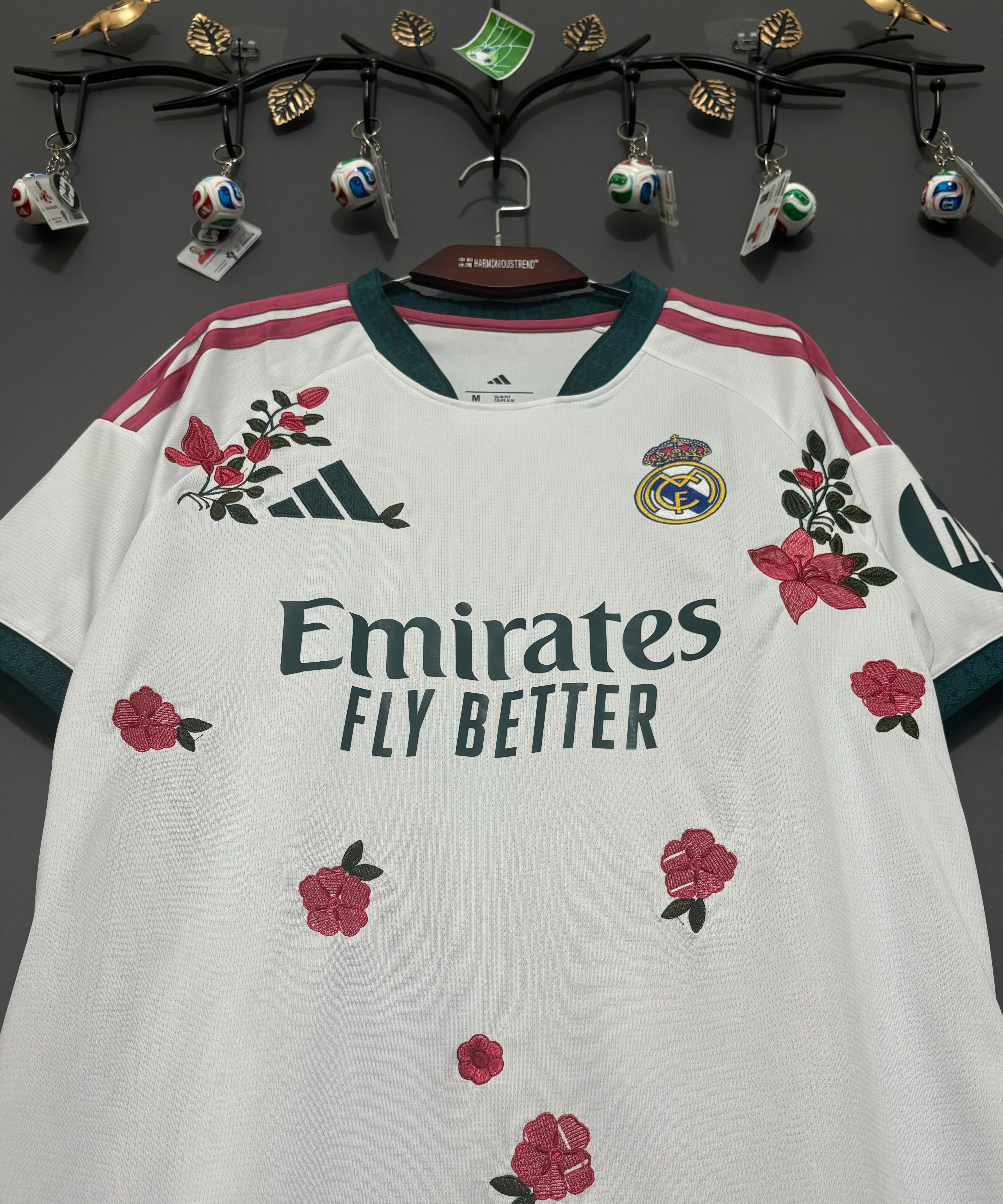 Real Madrid Crimson Rose Embroidered Jersey - product image 3 - 0dd1ea56