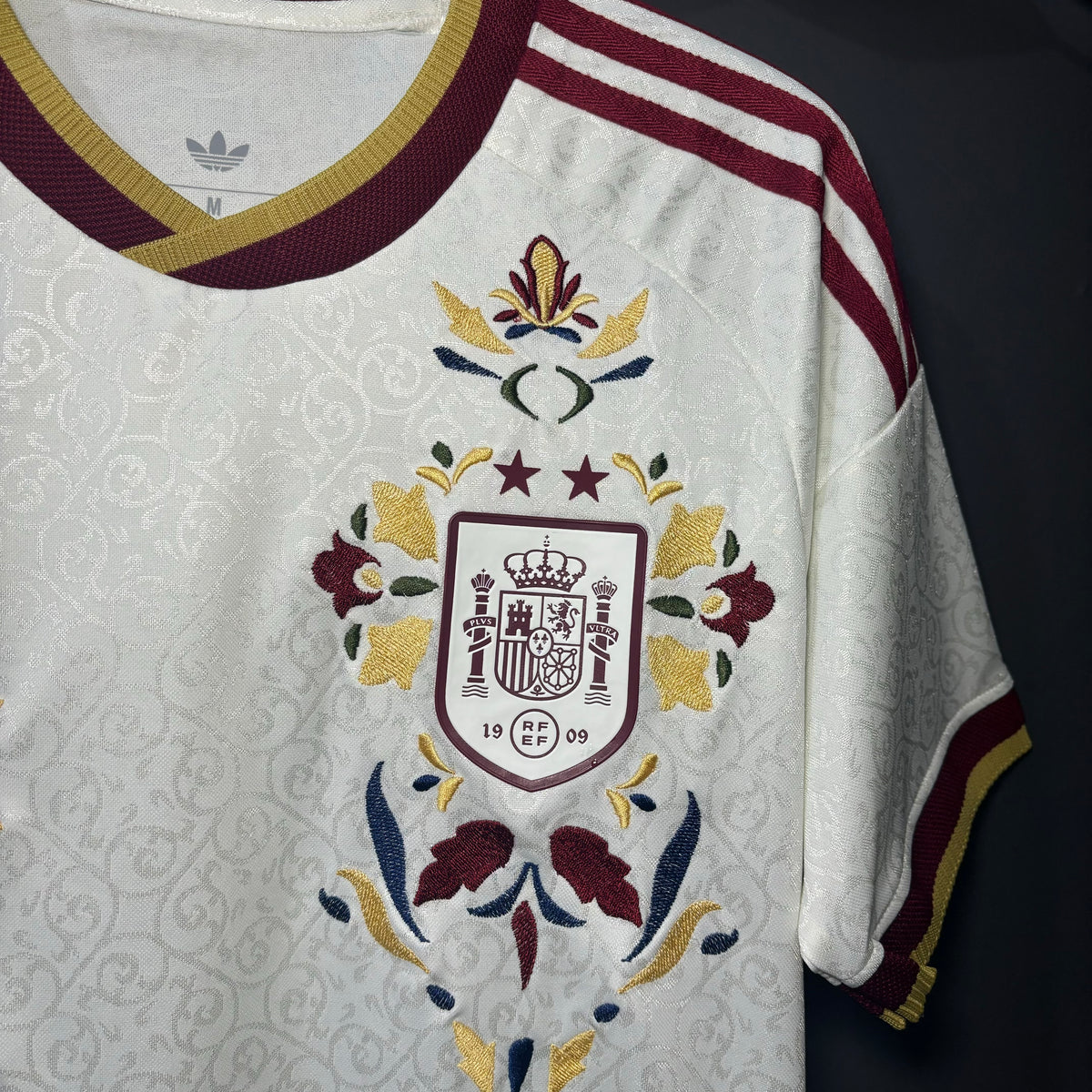 Spain Heritage Floral Embroidered Jersey - product image 4 - 15a56d4c