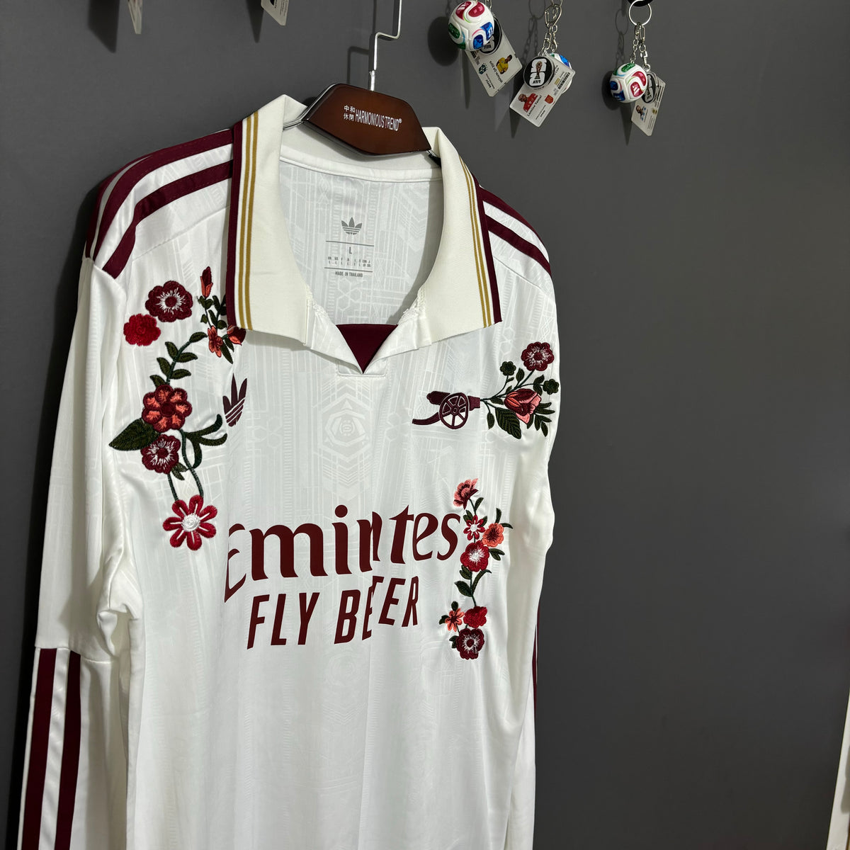 Arsenal Bordeauxrosen-Langarm-Stickerei-Trikot
