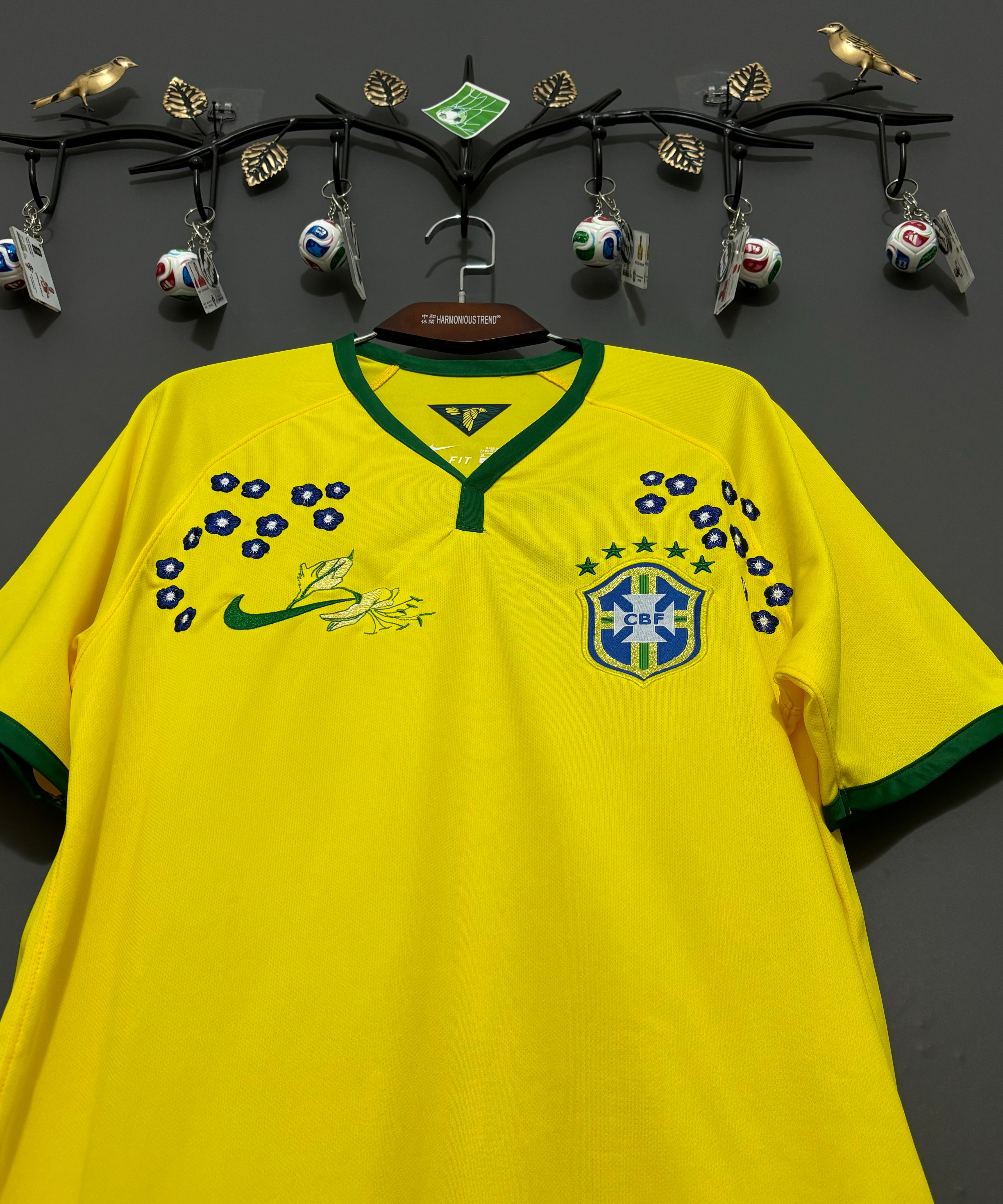 Brazil Botanical Embroidered Jersey - product image 3 - 3d2cf61c