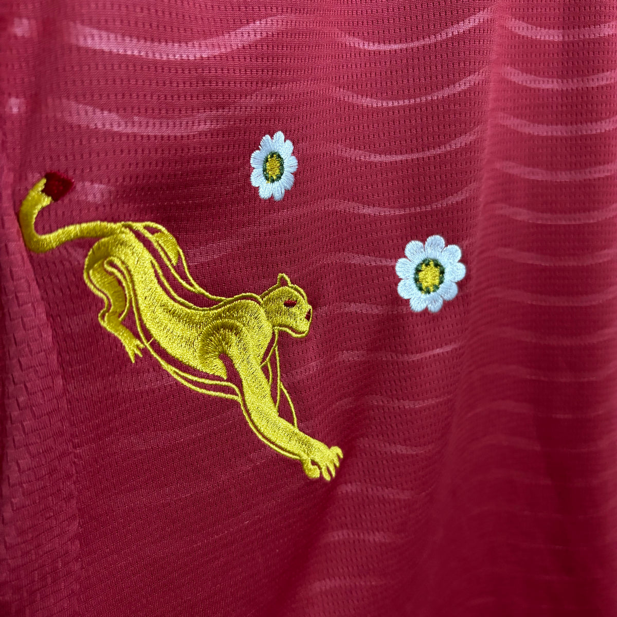 Spain Crimson Crest Embroidered Jersey - product image 5 - 5ab973af