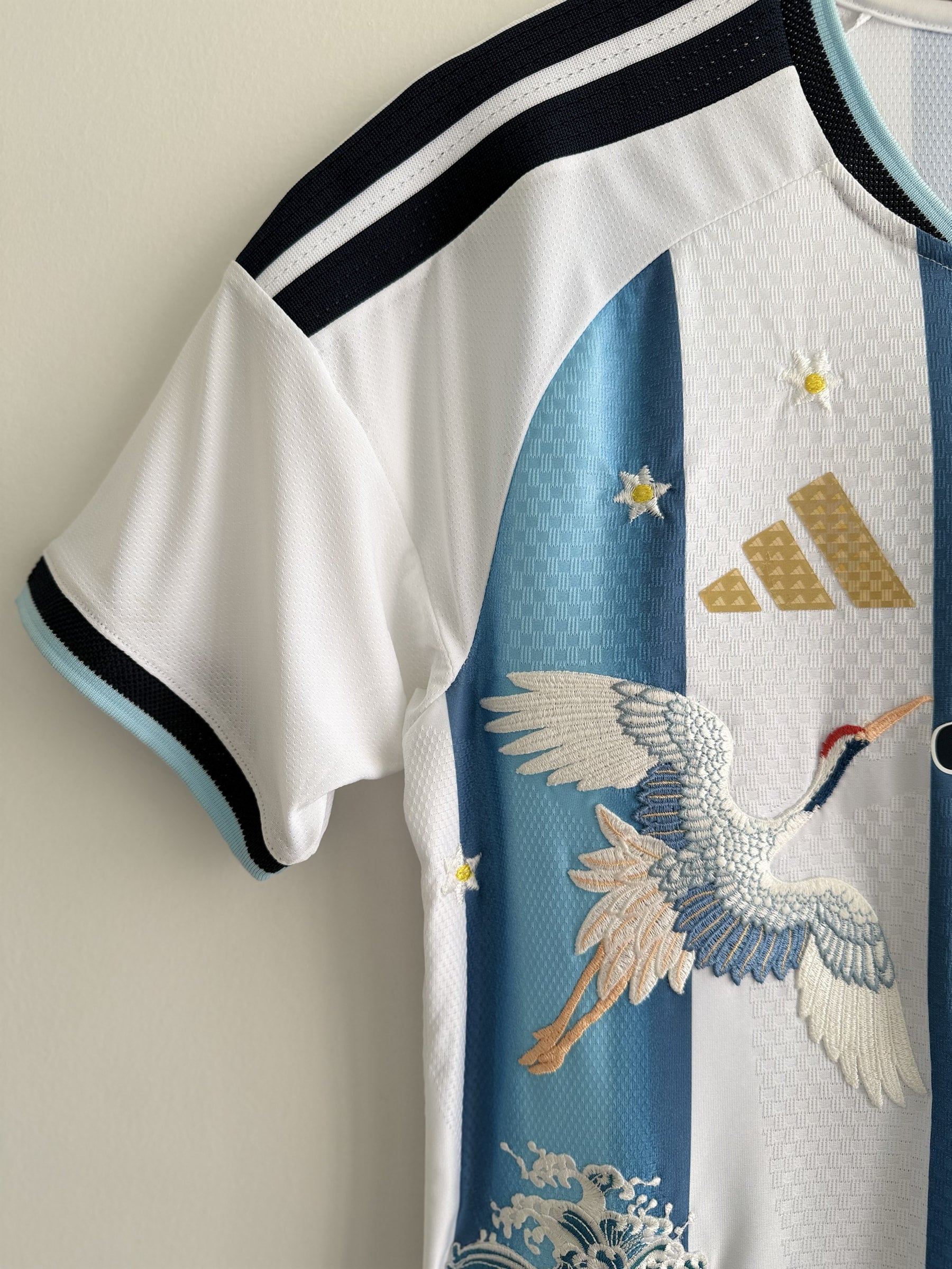 Argentina Crane Embroidered Jersey - product image 5