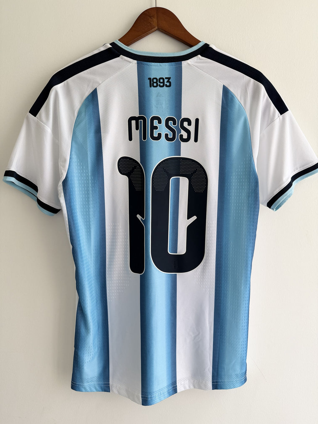 Argentina Crane Embroidered Jersey - product image 10
