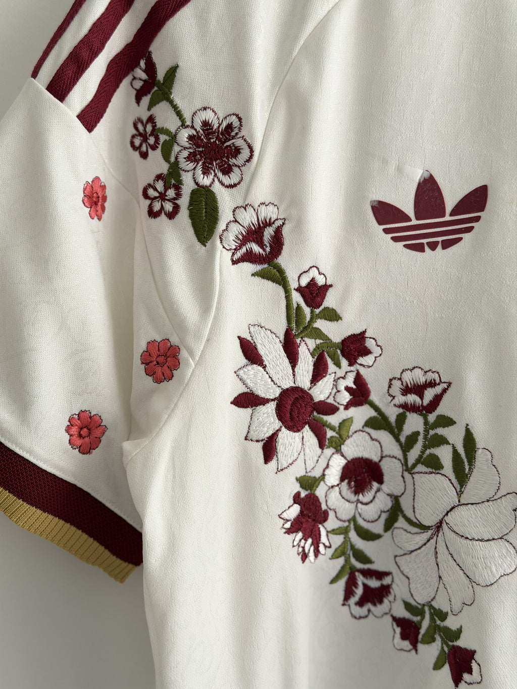Spain Heritage Floral Embroidered Jersey - product image 4