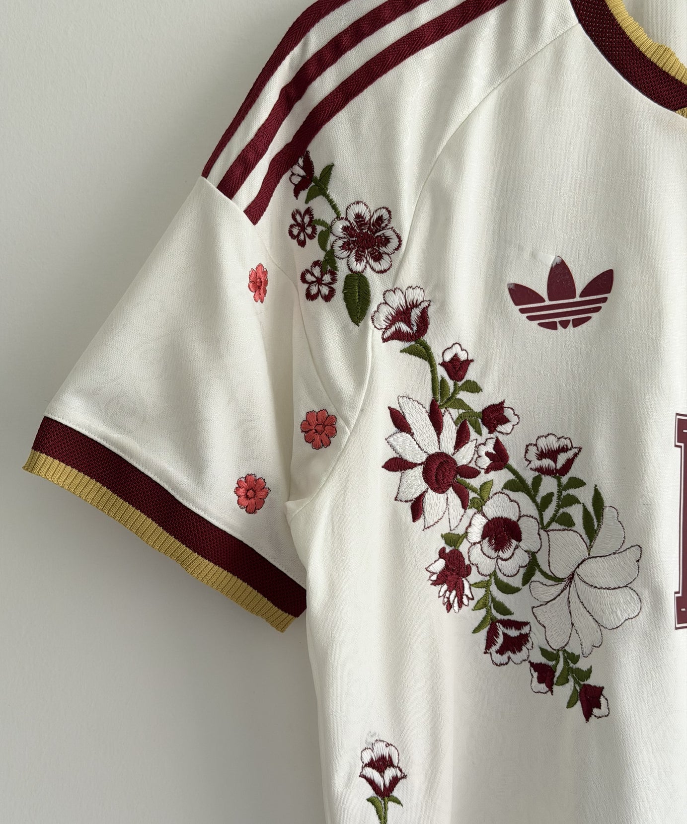 Spain Heritage Floral Embroidered Jersey - product image 7