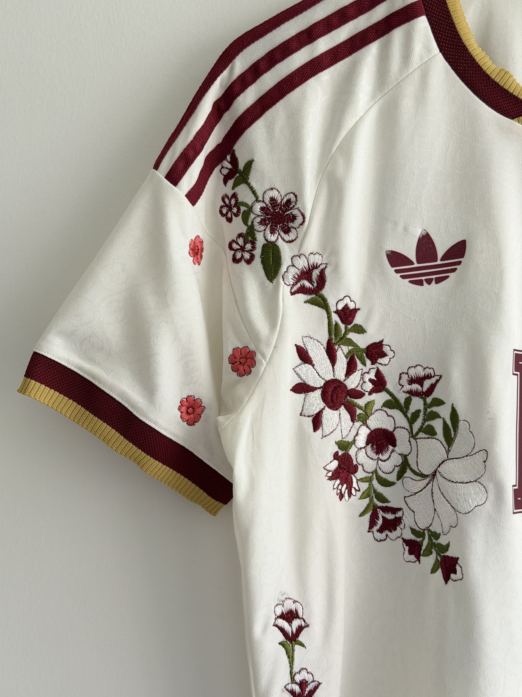 Spain Heritage Floral Embroidered Jersey - product image 7