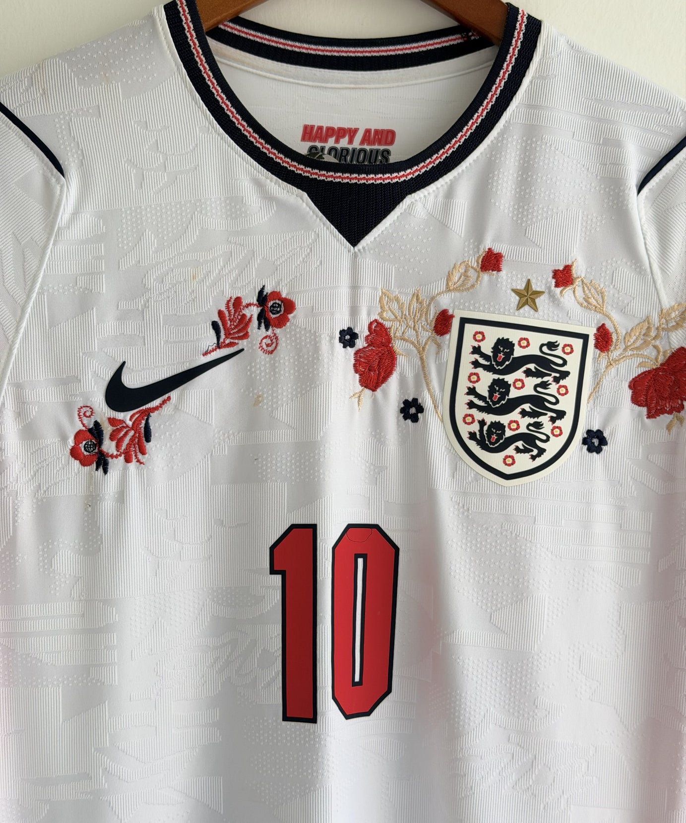England Rose Embroidered Jersey - product image 6