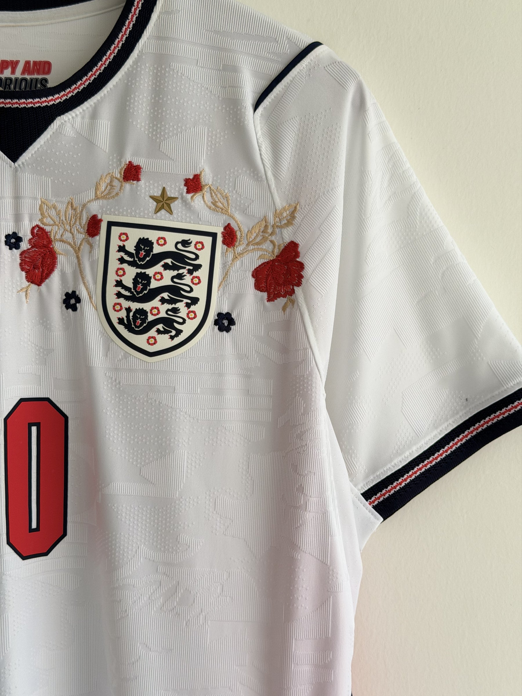 England Rose Embroidered Jersey - product image 8