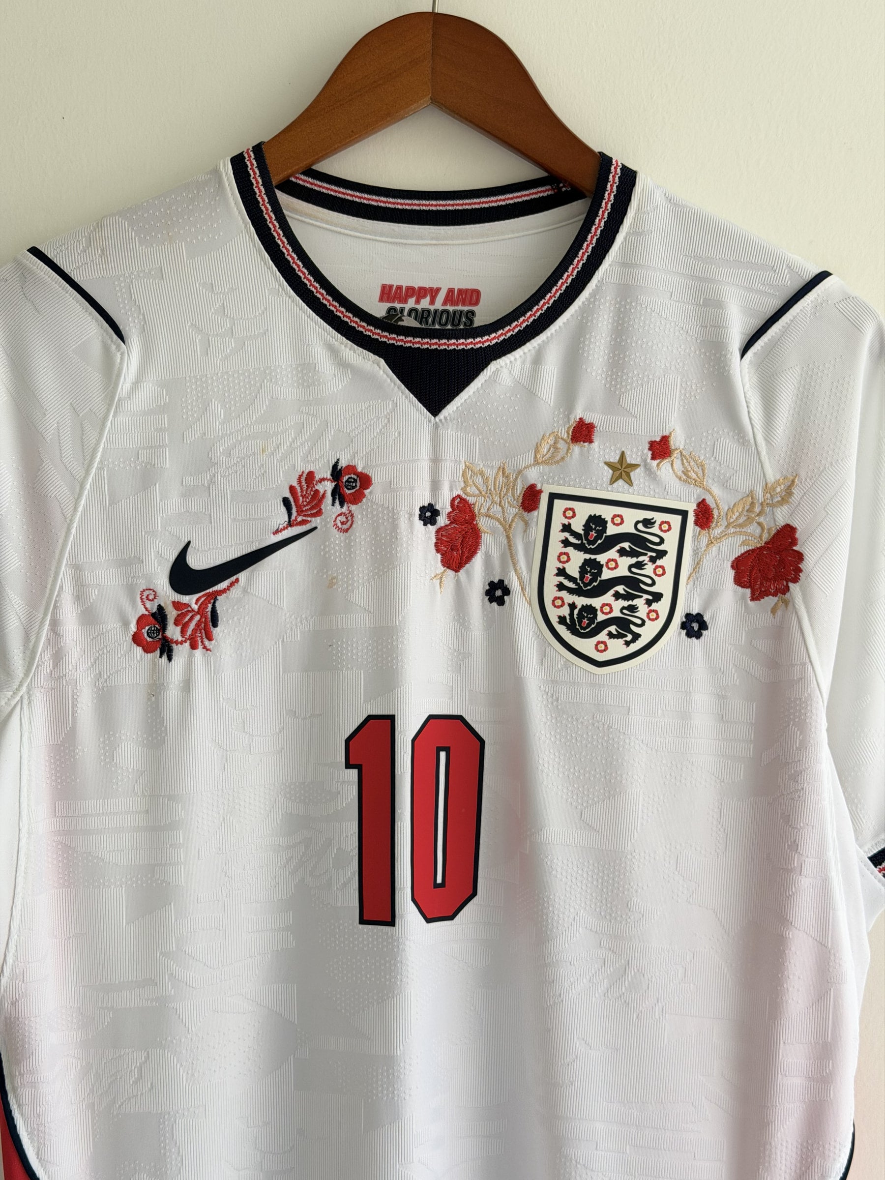 England Rose Embroidered Jersey - product image 9