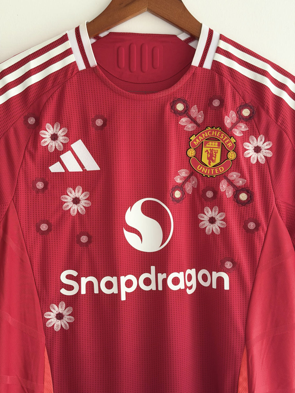 Manchester United Crimson Floral Embroidered Jersey - product image 3