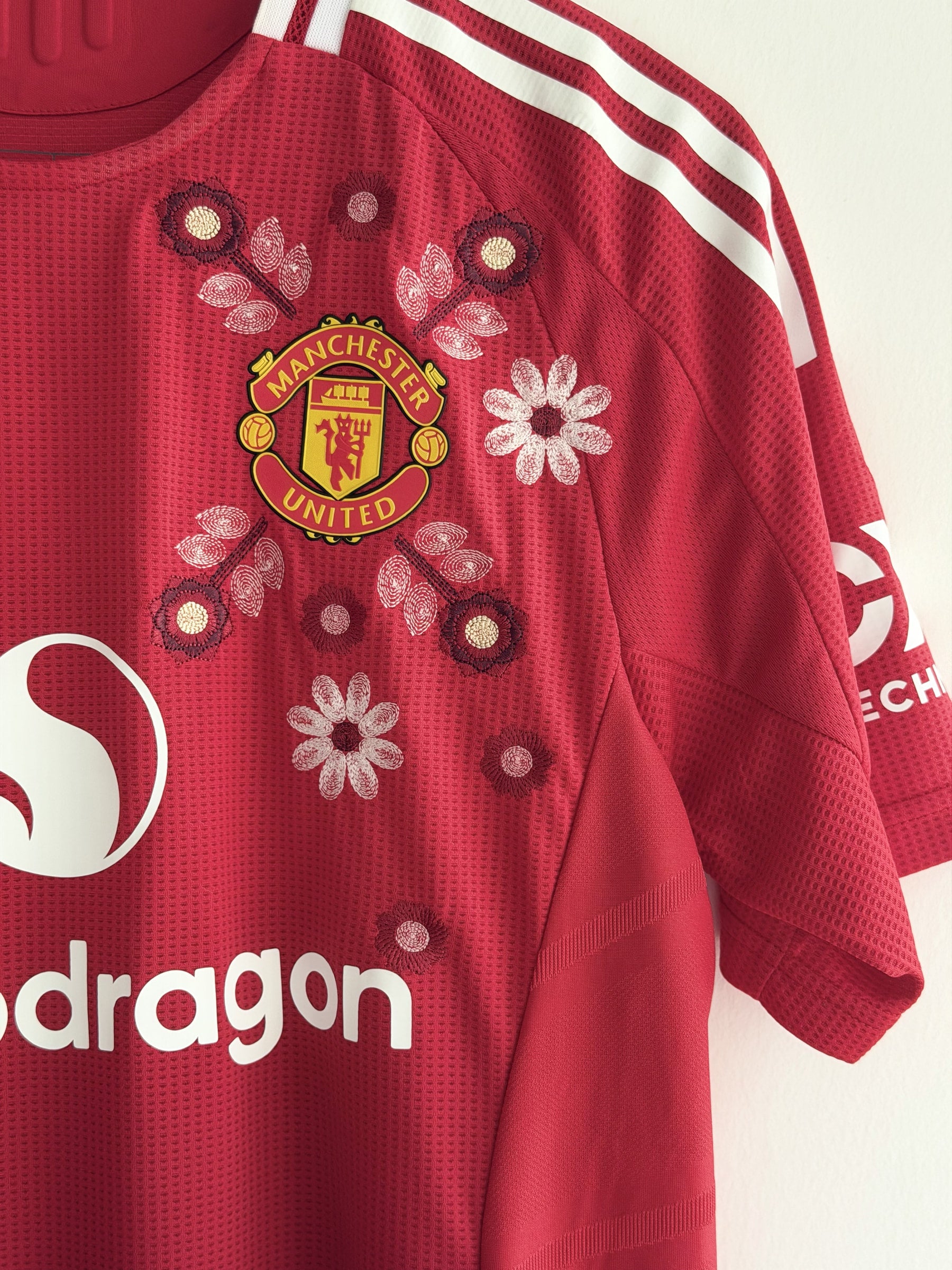 Manchester United Crimson Floral Embroidered Jersey - product image 4