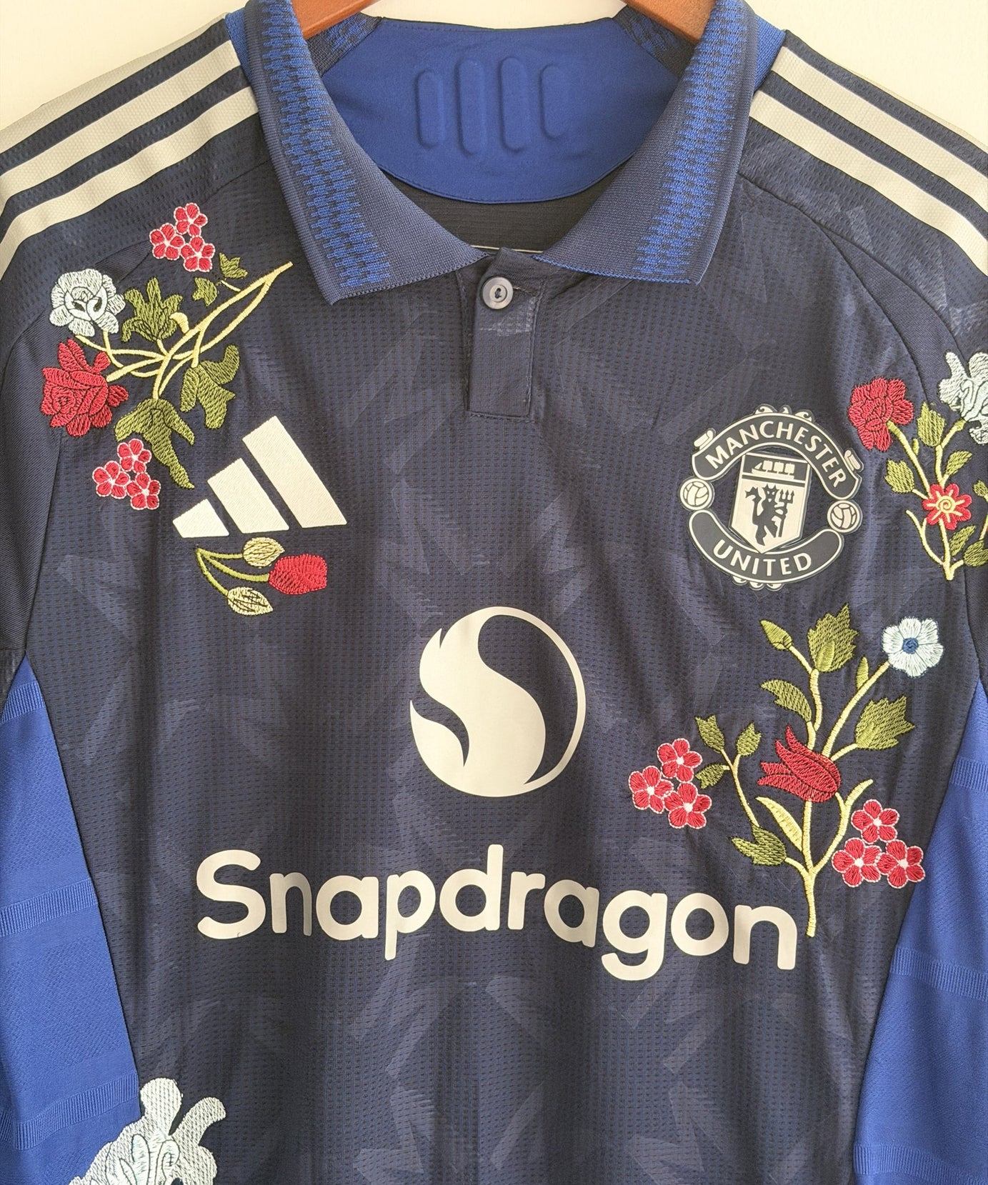 Manchester United Midnight Floral Embroidered Jersey - long sleeve product image 3