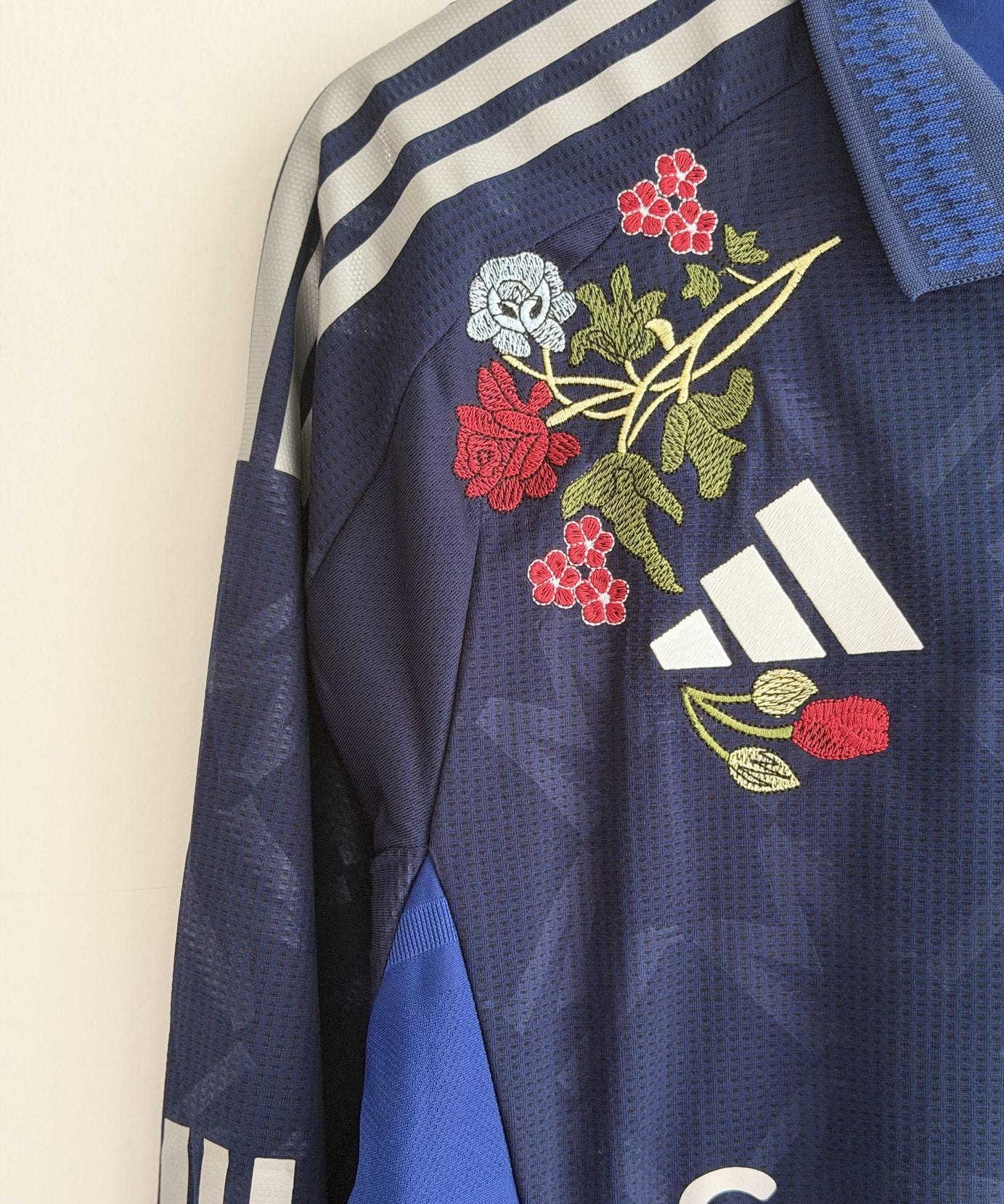 Manchester United Midnight Floral Embroidered Jersey - long sleeve product image 6