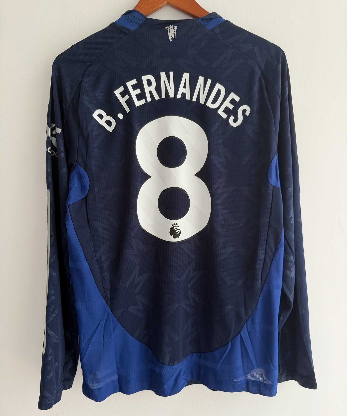 Manchester United Midnight Floral Embroidered Jersey - long sleeve product image 9