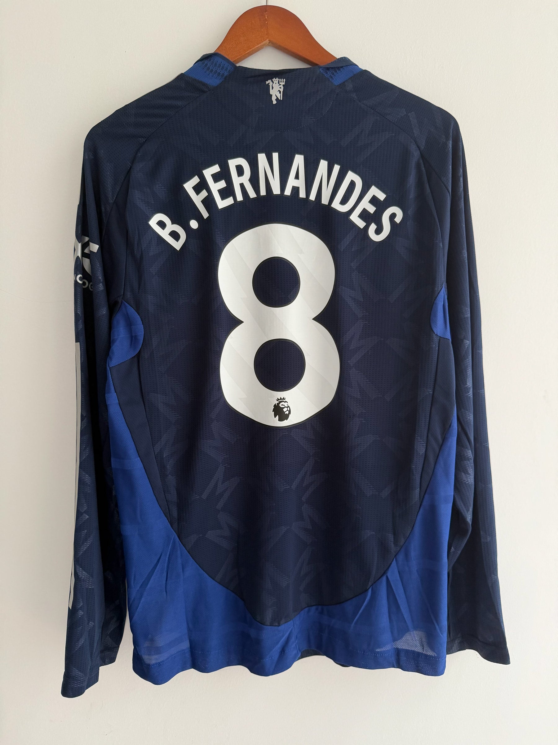Manchester United Midnight Floral Embroidered Jersey - long sleeve product image 9