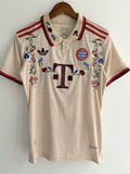Bayern Munich Heritage Botanical Embroidered Jersey - product image 1
