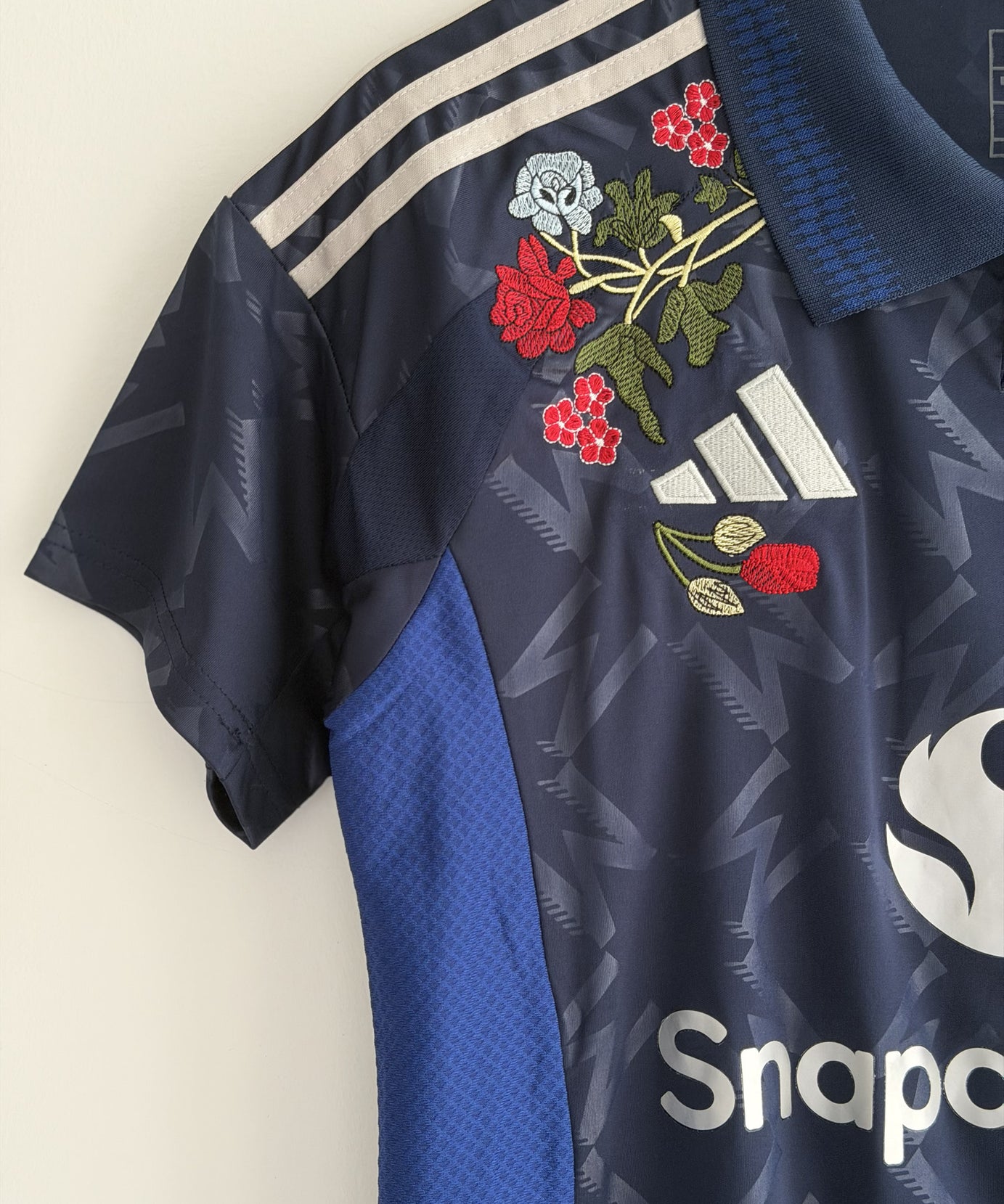 Manchester United Midnight Floral Embroidered Jersey - product image 4