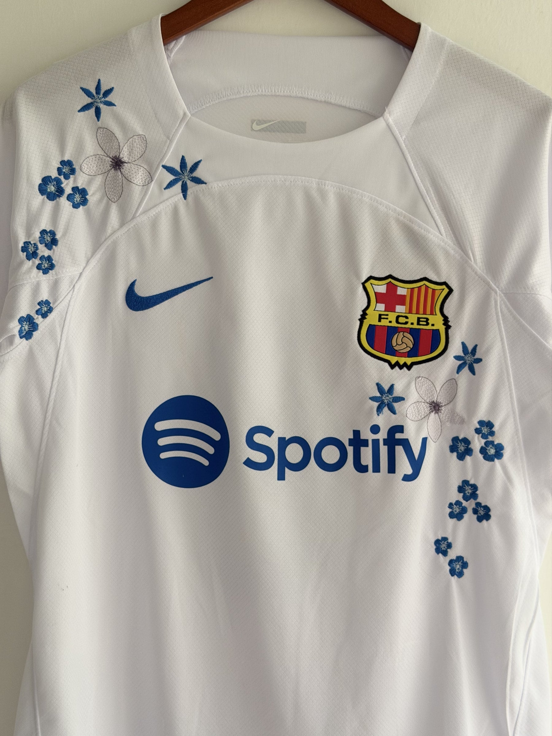 FC Barcelona Blue Blossom Embroidered Jersey - product image 2