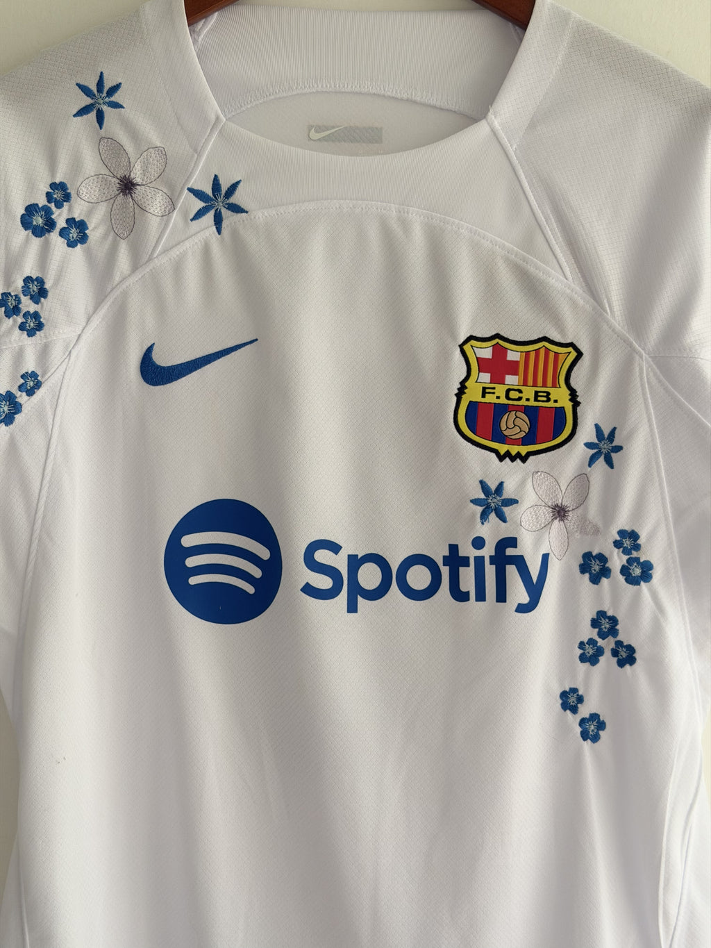 FC Barcelona Blue Blossom Embroidered Jersey - product image 3