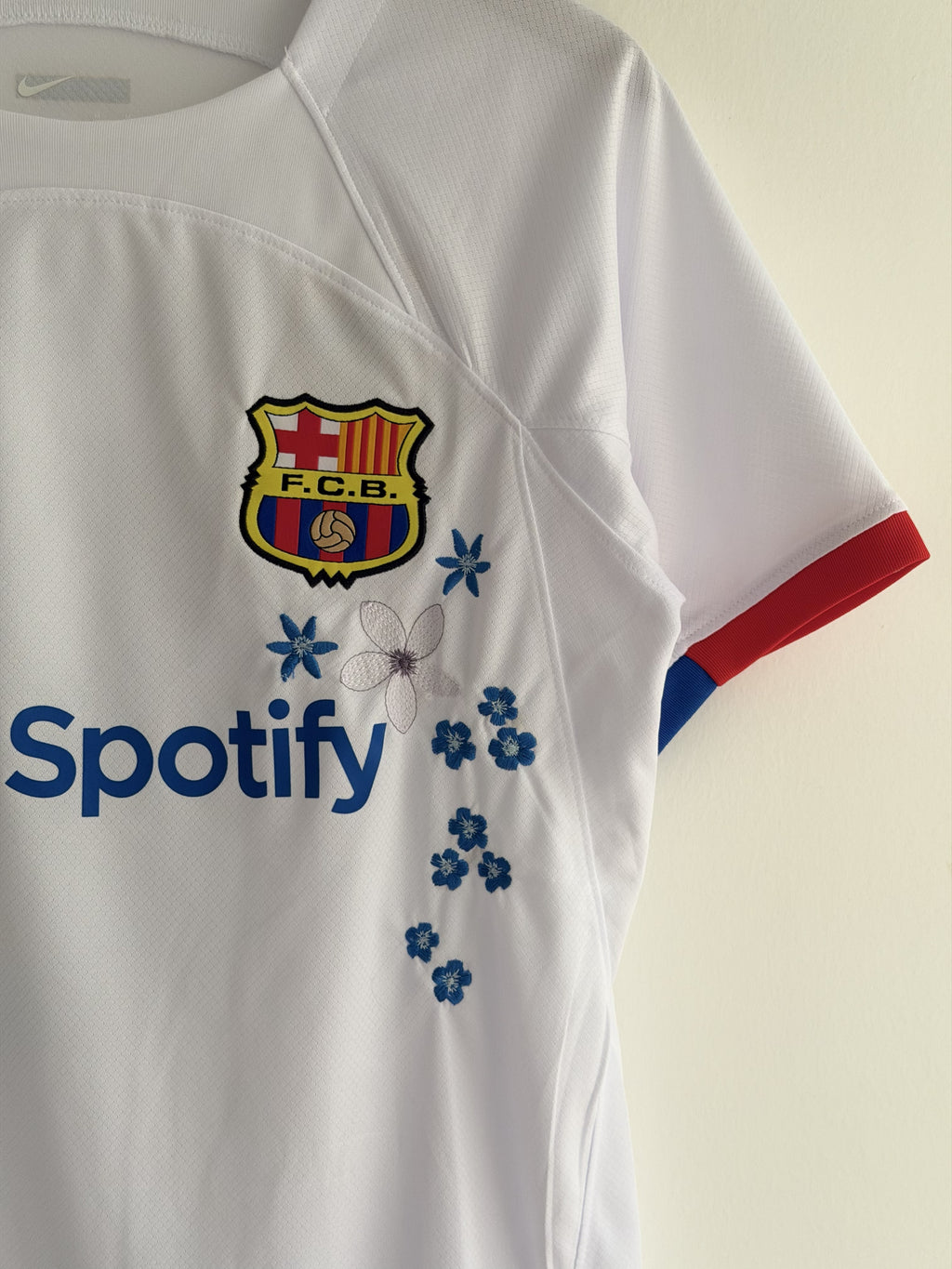 FC Barcelona Blue Blossom Embroidered Jersey - product image 4