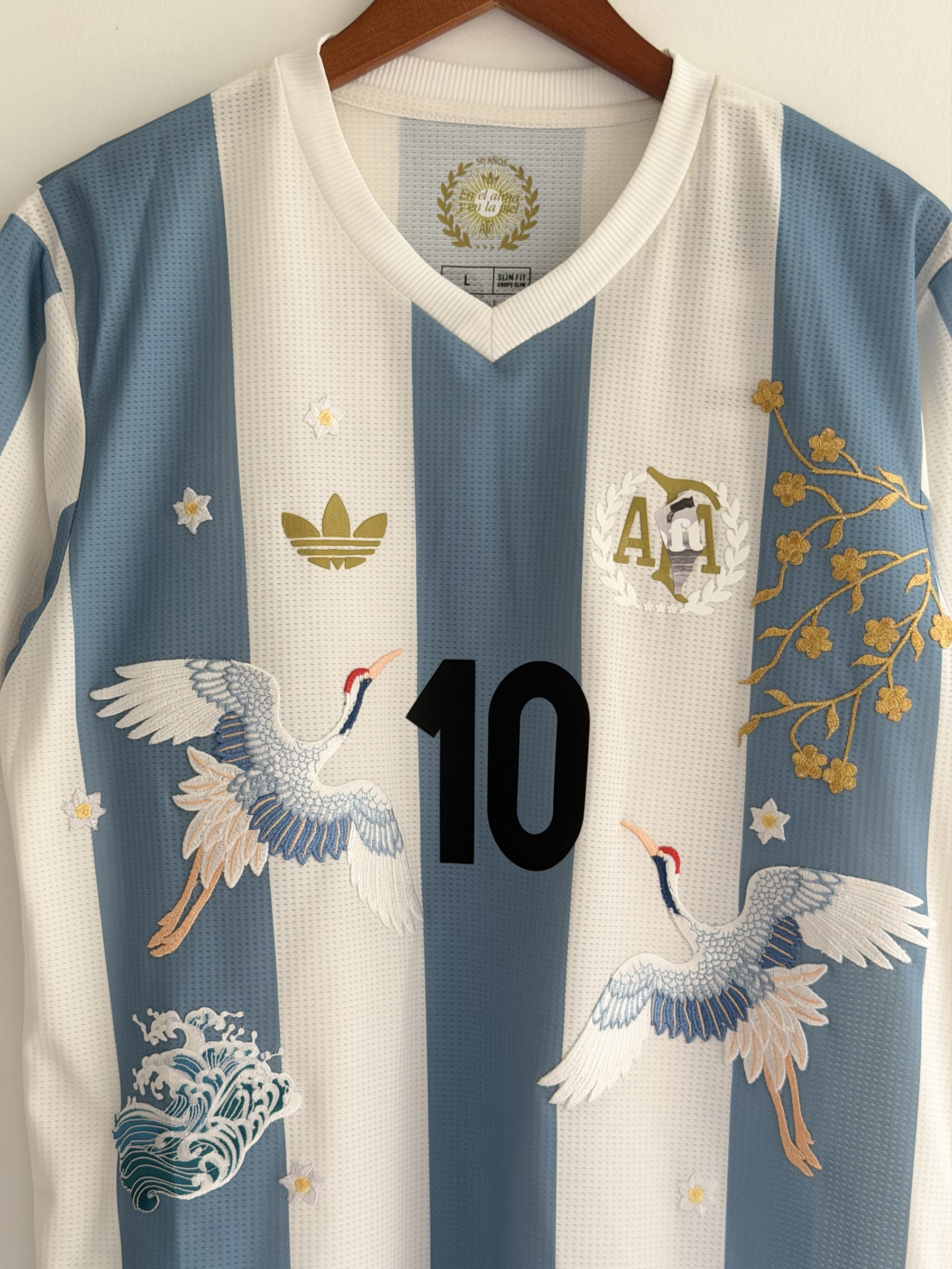 Argentina Retro Crane Embroidered Jersey - product image 2