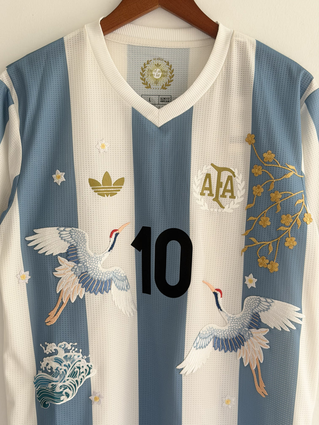 Argentina Retro Crane Embroidered Jersey - product image 6