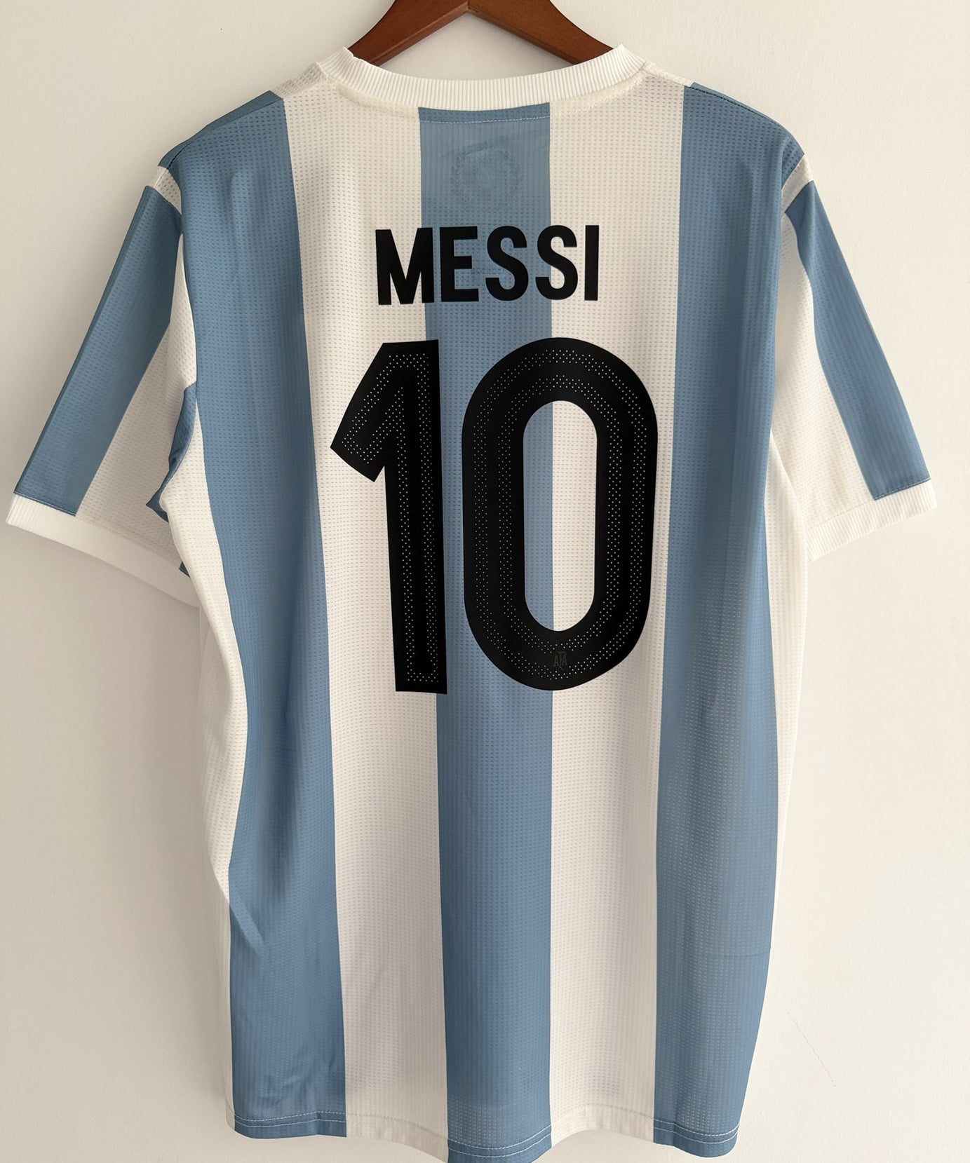 Argentina Retro Crane Embroidered Jersey - product image 8