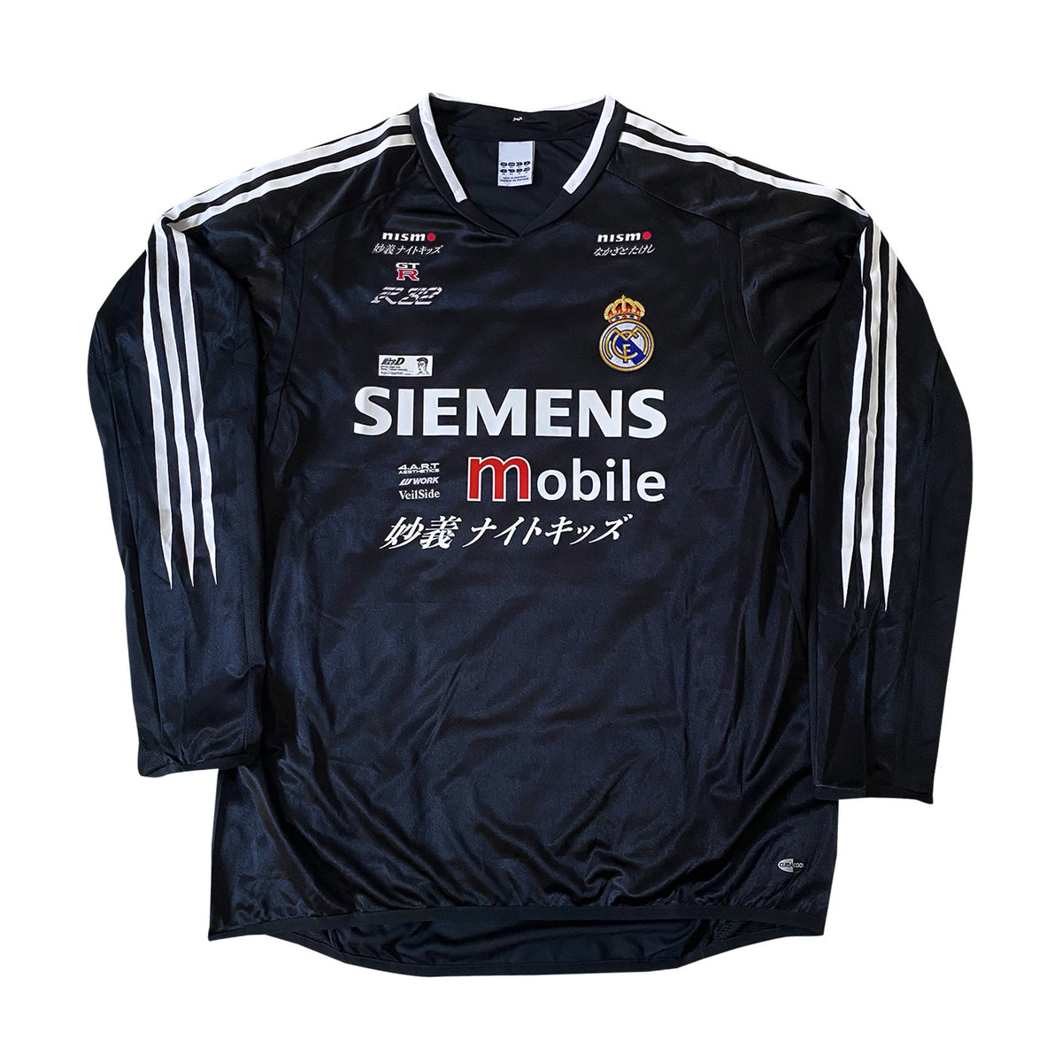 Real Madrid x Nissan GT-R R32 Jersey - product view 6