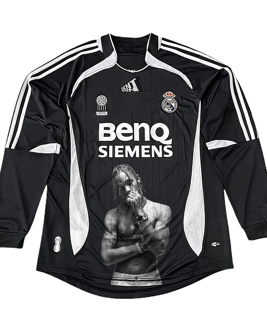 Maillot noir à manches longues « Portrait » du Real Madrid Travis Scott