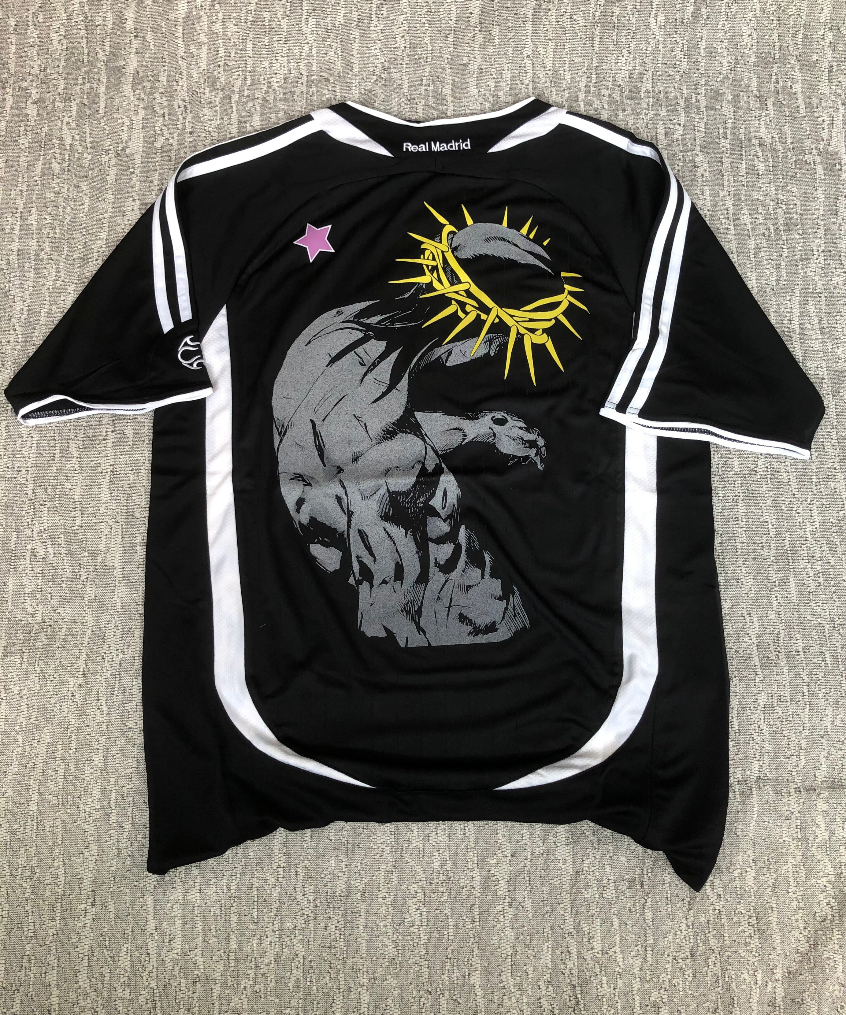 JoJo Real Madrid Away Retro Jersey - product view 5