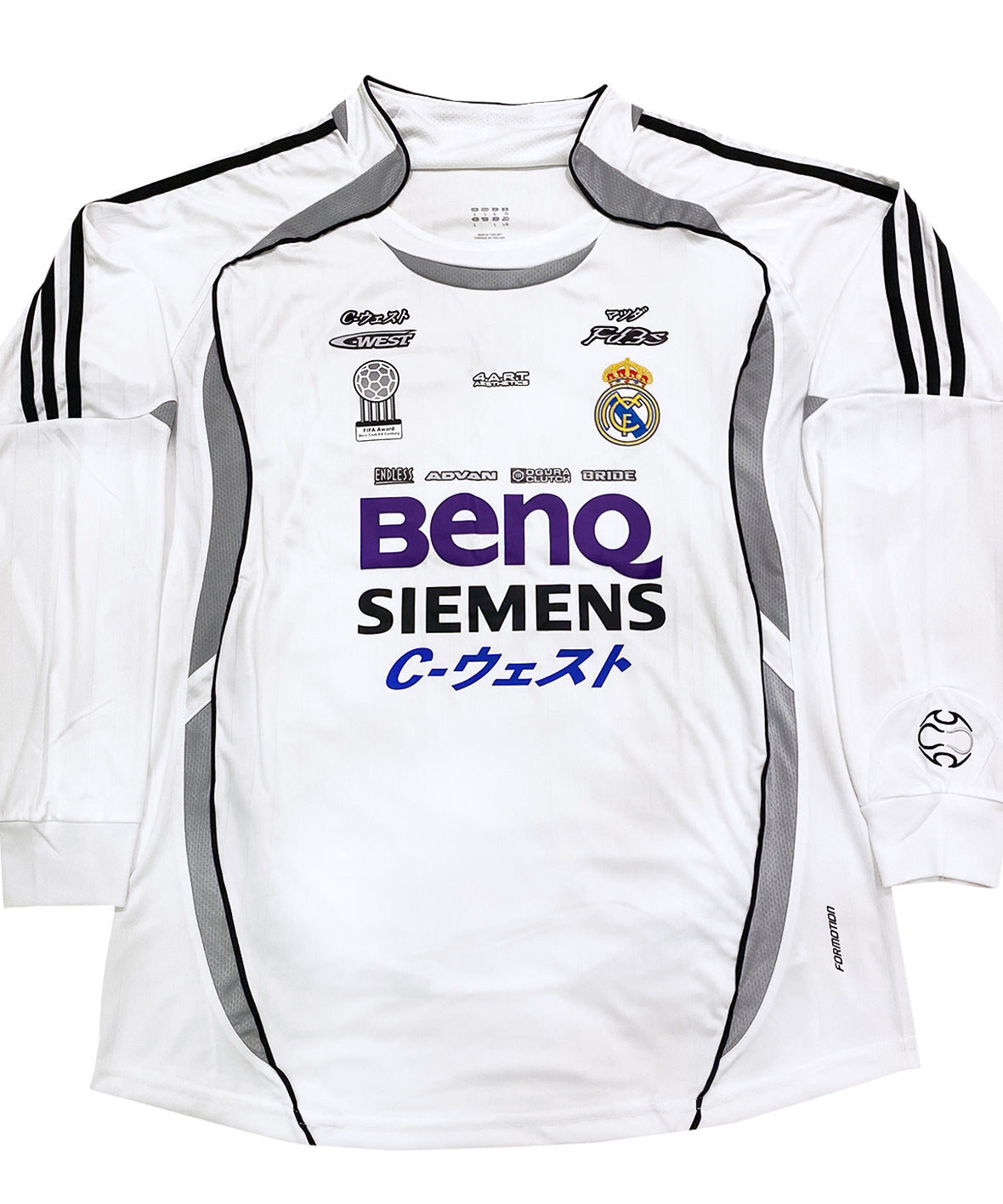 Real Madrid x Nissan GT-R R32 Rena Jersey - product view 3