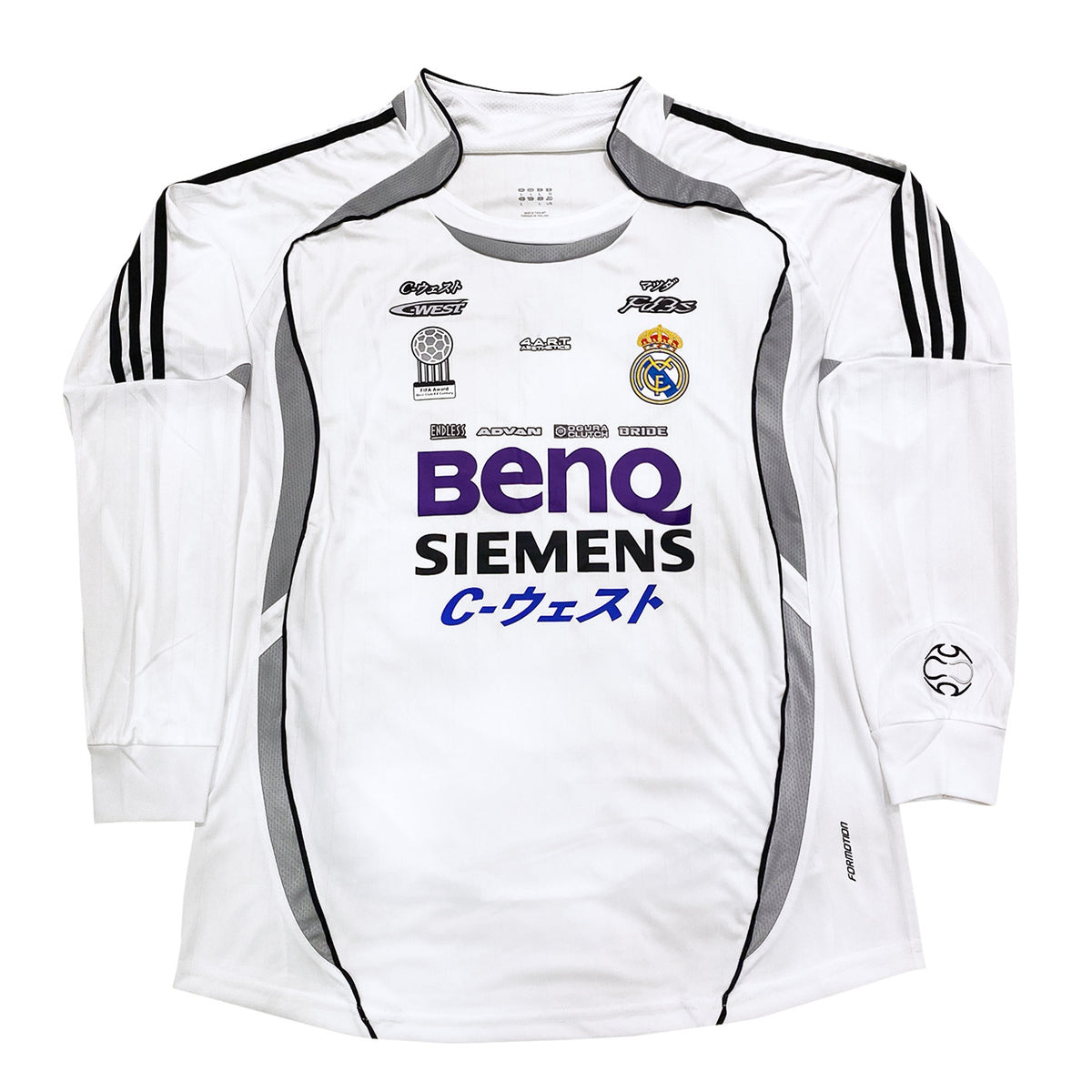 Real Madrid x Nissan GT-R R32 Rena Jersey - product view 3