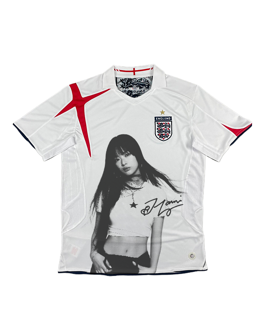NewJeans Hanni England Remake Jersey