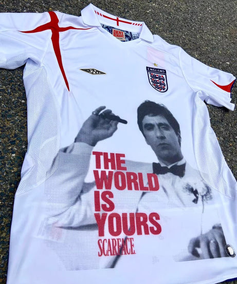 Maillot graphique blanc de l’Angleterre de Scarface