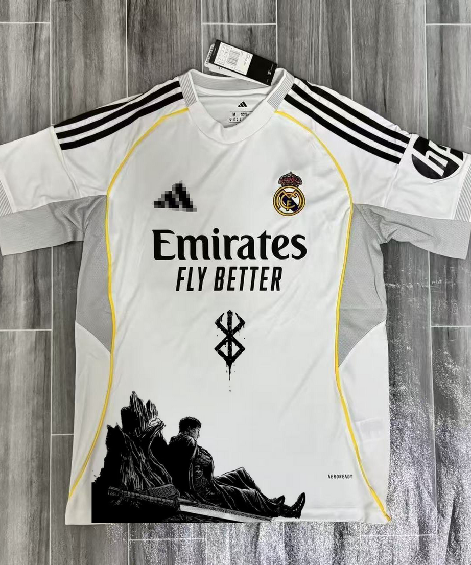 Guts Real Madrid White Graphic Jersey