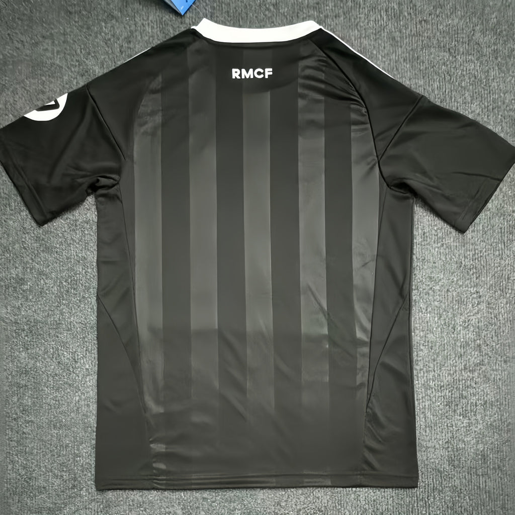 Gyro Zeppeli Real Madrid Schwarz Grafiktrikot