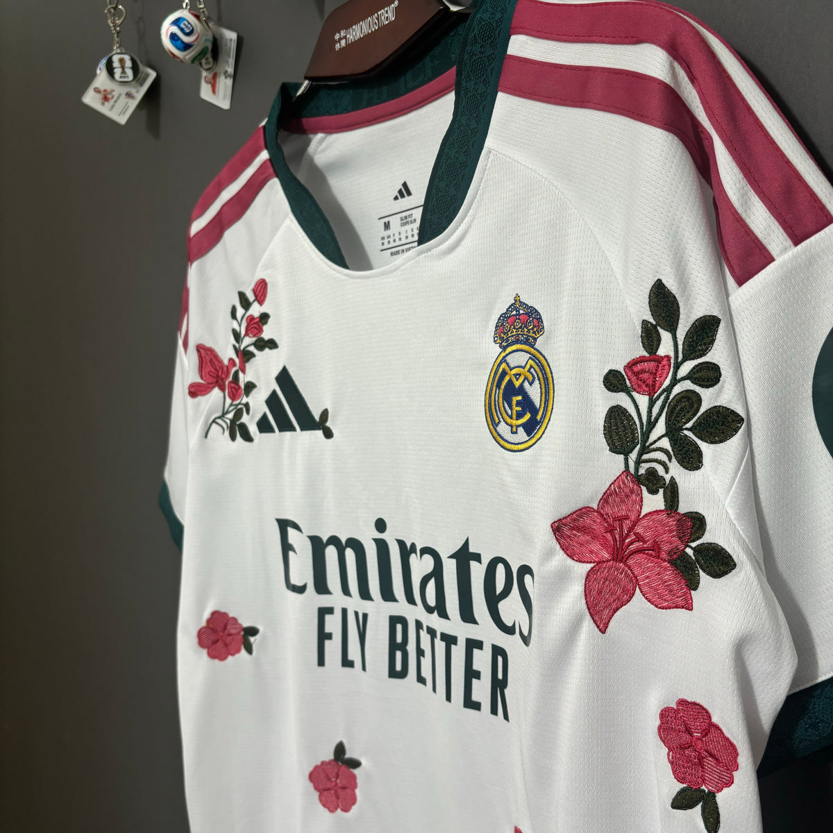 Real Madrid Crimson Rose Embroidered Jersey - product image 4 - ae482854